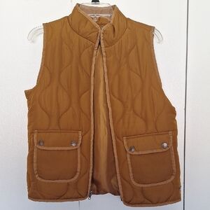 Quilted Brown Vest with Pockets